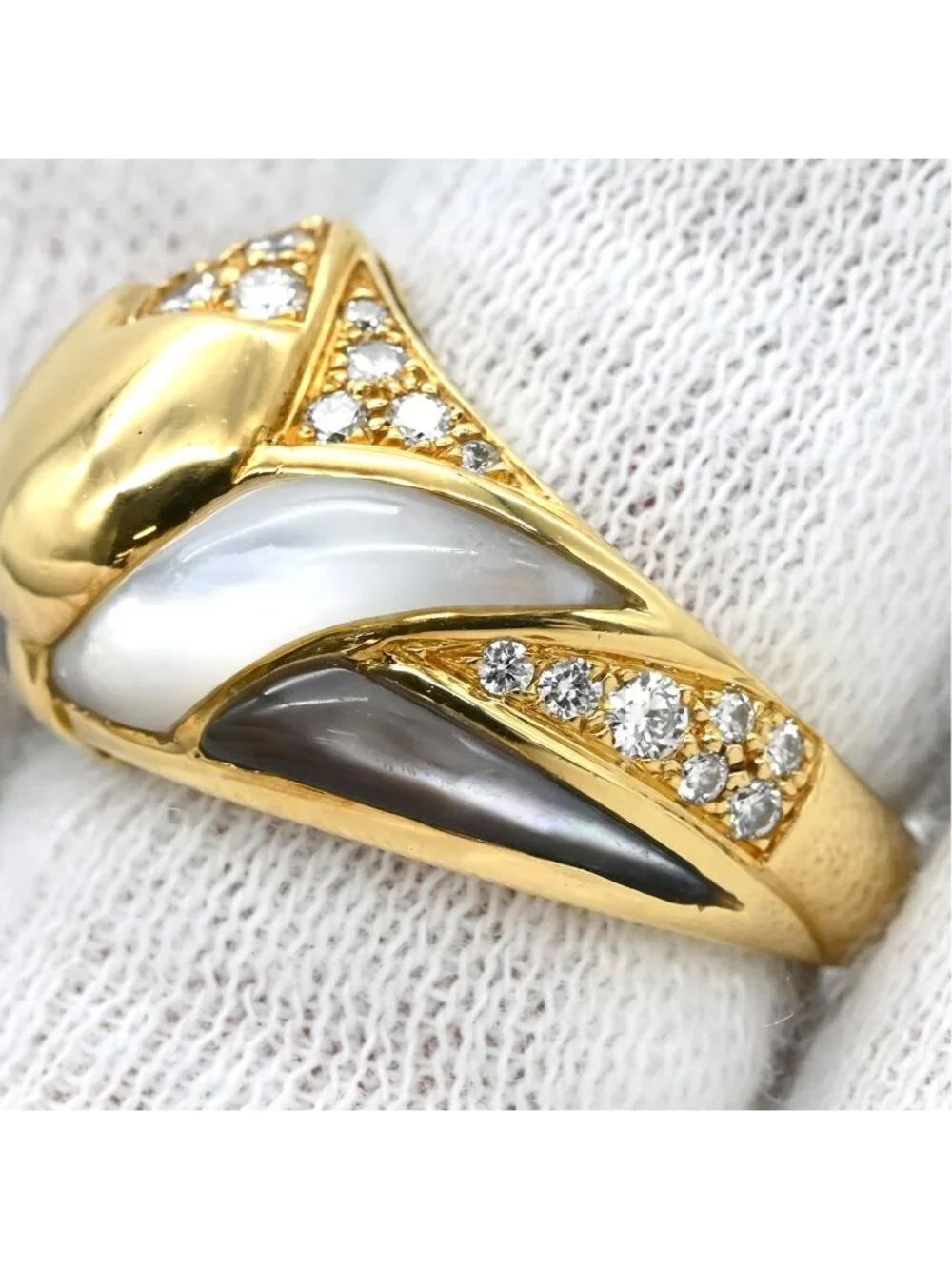 Bvlgari Ring Naturalia Diamond White Gold 18k Pave Colored Stone Black